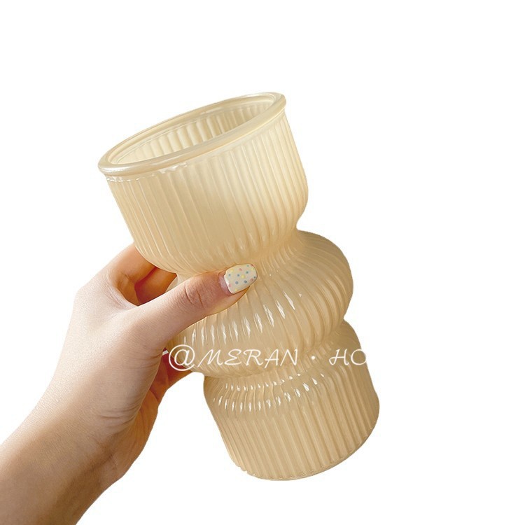 French-Style Vintage Niche Black Glass Vase for Hydroponic Flowers and Dried Flowers, Living Room Dining Table Flower Arrangement Decoration, Light Luxury Ornament