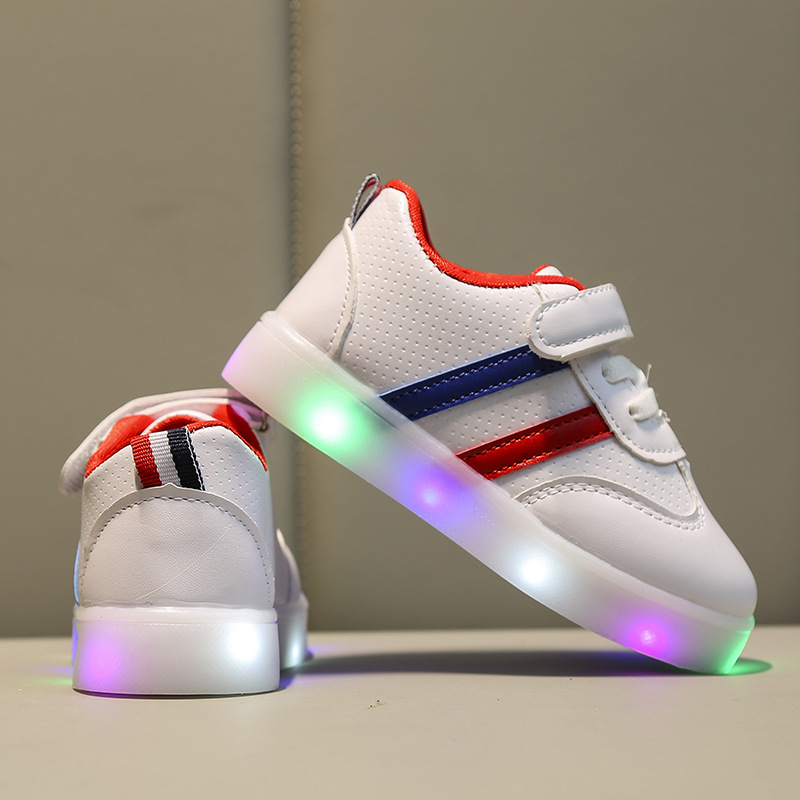 2021 Spring and Autumn New Children's Light Shoes Boys LED Sports White Shoes Girls Colorful Flash Flat Shoes