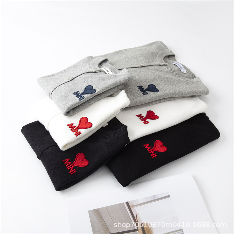 2022 New Year love parent-child wear parent-child cardigan coat knitted children's cotton sweater mini love sweater
