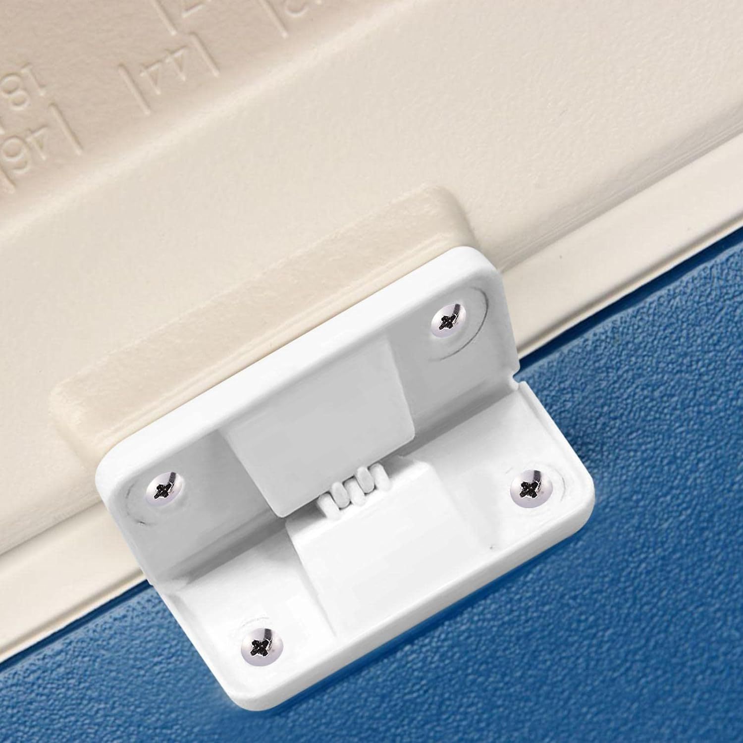 Insulation box universal plastic hinge durable folding box cover solid connection hinge hinge with screws