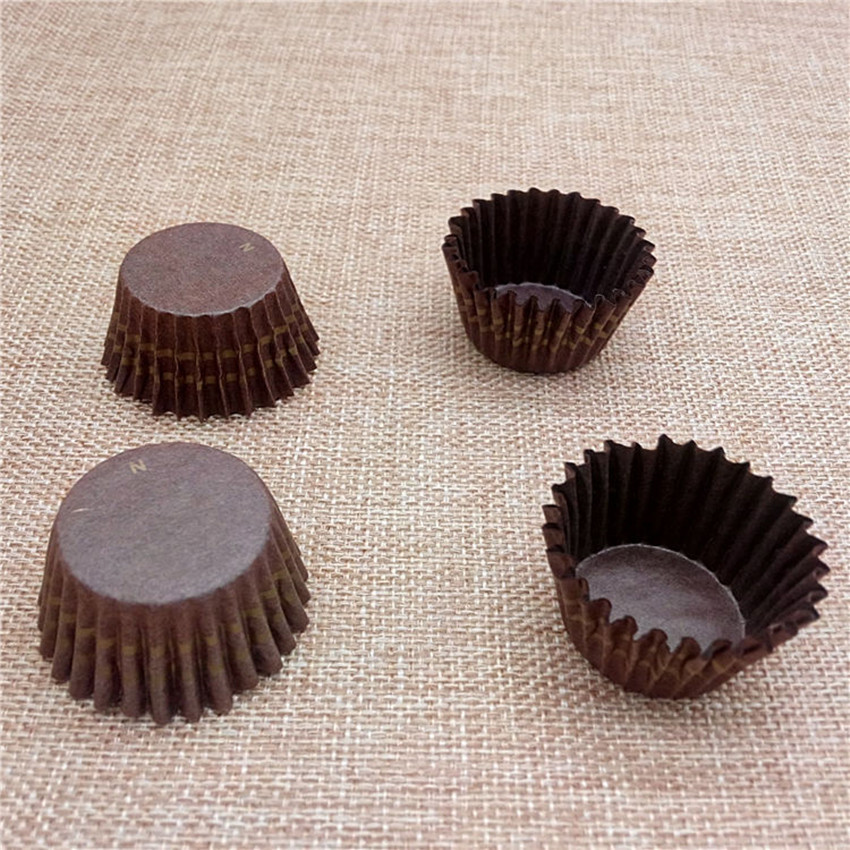 Oil-Proof Brown Gold Circle Chocolate Paper Tray Small Cake Tray Paper Cup Gold Thread Chocolate Wrapping Paper 500 Pieces