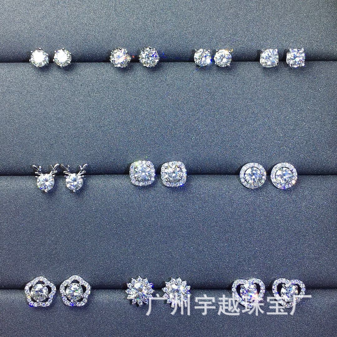 Factory wholesale Mosan diamond earrings earrings S925 silver inlaid 1 karat D color style multi-certificate black card
