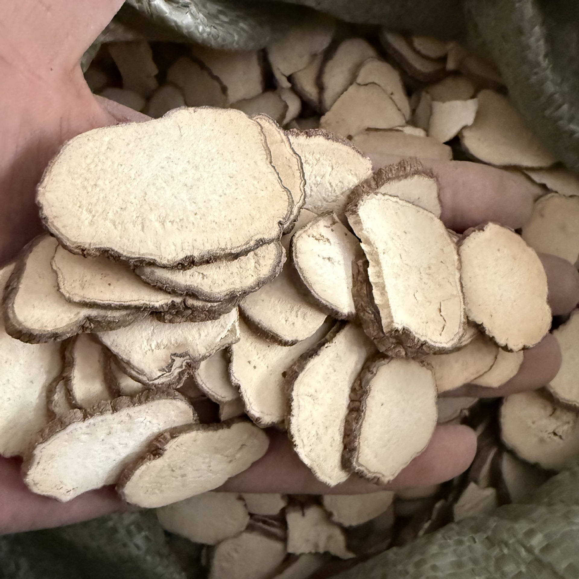 Directly Supplied from the Place of Origin: Rhizoma Polygonatum Odoratum (Seven-Leaf One-Flower Plant) Slices, Free Powdering Service