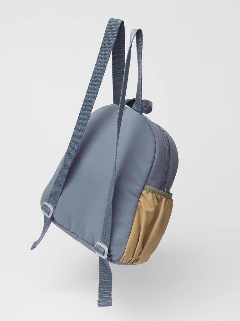 Wholesale 2022 New Cute Cartoon Backpack Lightweight Snoopy Printed Children's Backpack Kindergarten Small Schoolbag