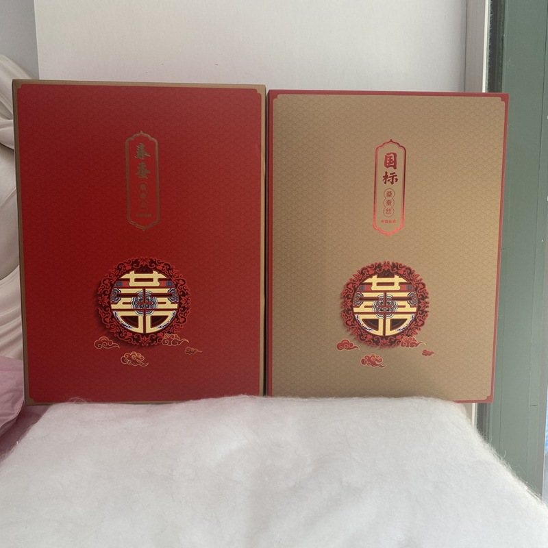 Pure mulberry silk light tire silk raw materials wholesale gold double Palace silk naked tire Tongxiang handmade silk quilt tire core