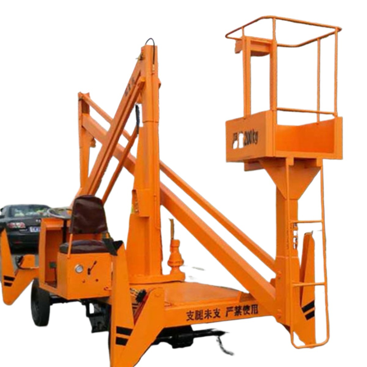 Mobile Boom Lift Street Light Monitoring Exterior Wall Maintenance Platform Vehicle Advertising Installation Aerial Work Rotating Vehicle