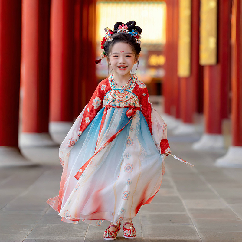 Hanfu girls 2024 spring and autumn children's antique high-end super fairy national style dress girls Chinese performance skirt