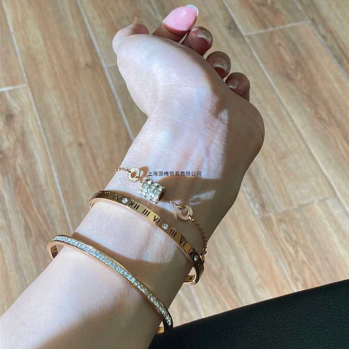 Новый браслет из титановая сталь не тускнеющий римская цифра браслет доступная роскошь высококачественный стеклянный бриллиант маленький браслет