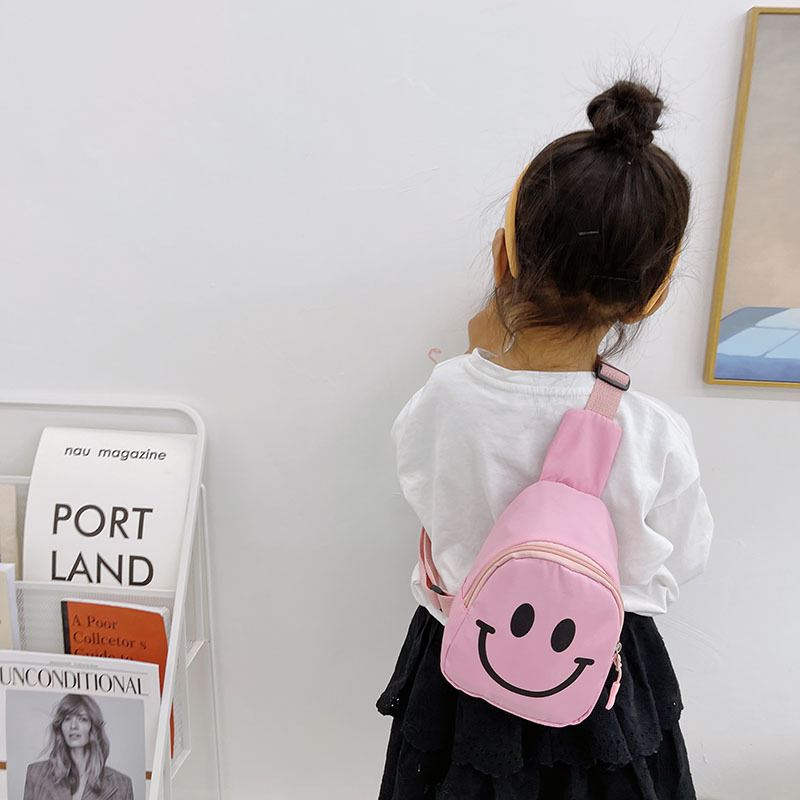 Cute Smiling Face Kidsren's Chest Bag 2025 New Sports Cartoon Baby Crossbody Bag for Boys and Girls Mini Shoulder Bag