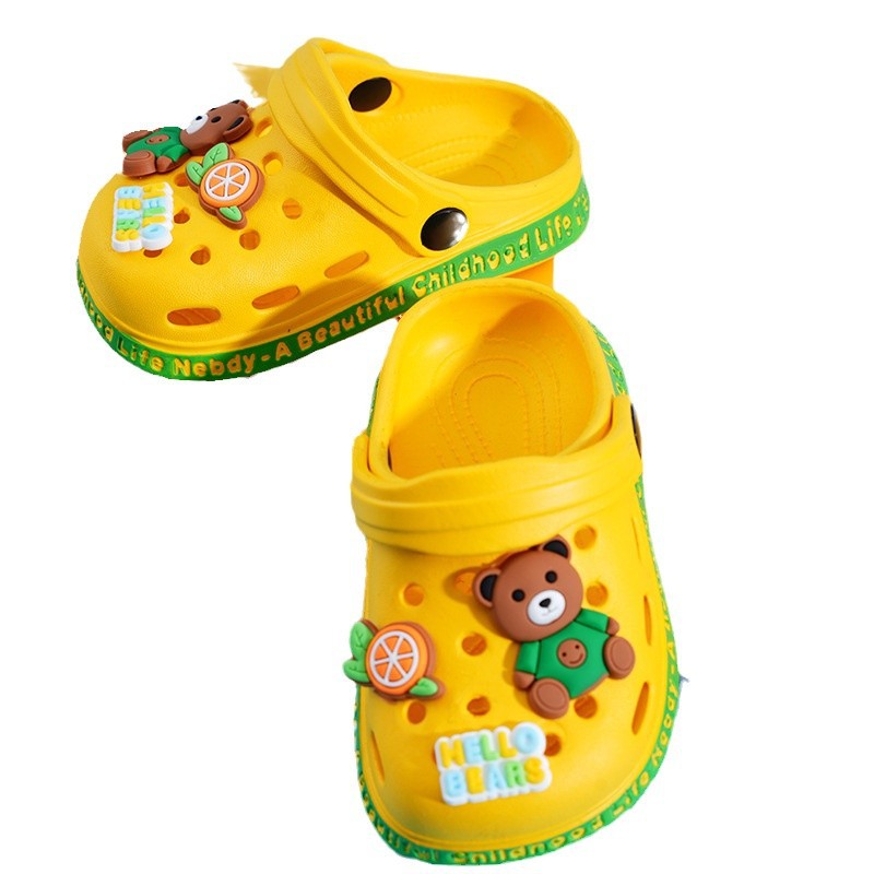 Cross-border distribution of children's sandals and slippers for boys and girls non-slip baby bathing cubs Baotou cute home shoes