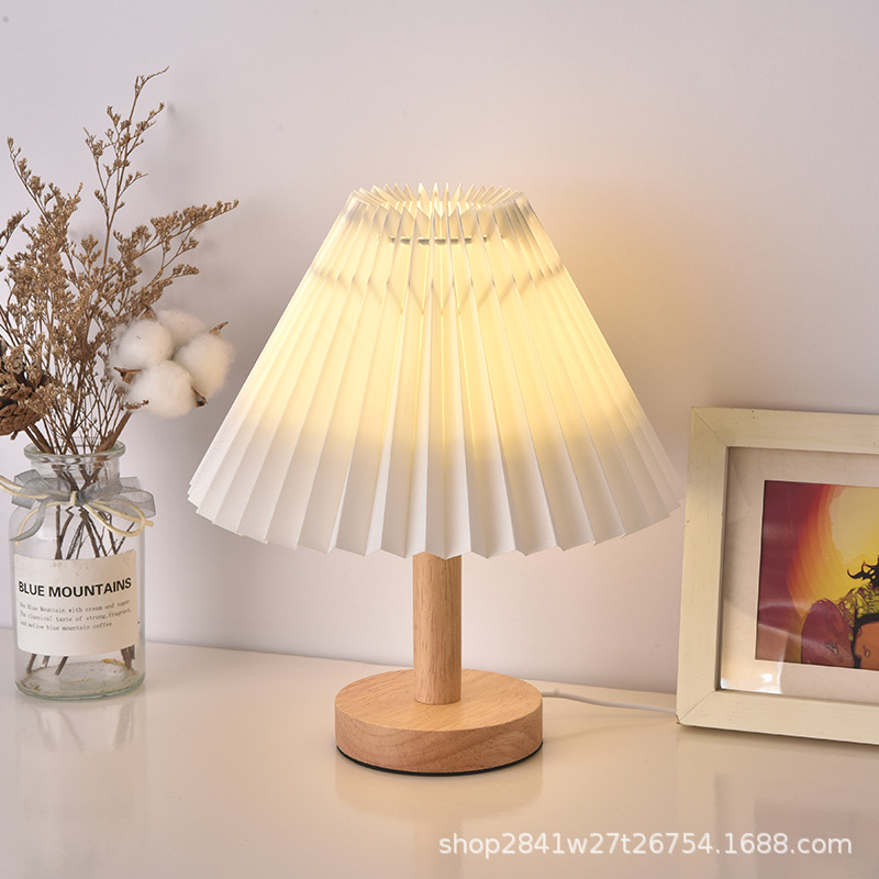 Ins Vintage Pleated Remote Control Nightlight Nordic Homestay Bedroom Decorative Table Lamp Umbrella Bedside Lamp Creative Gift