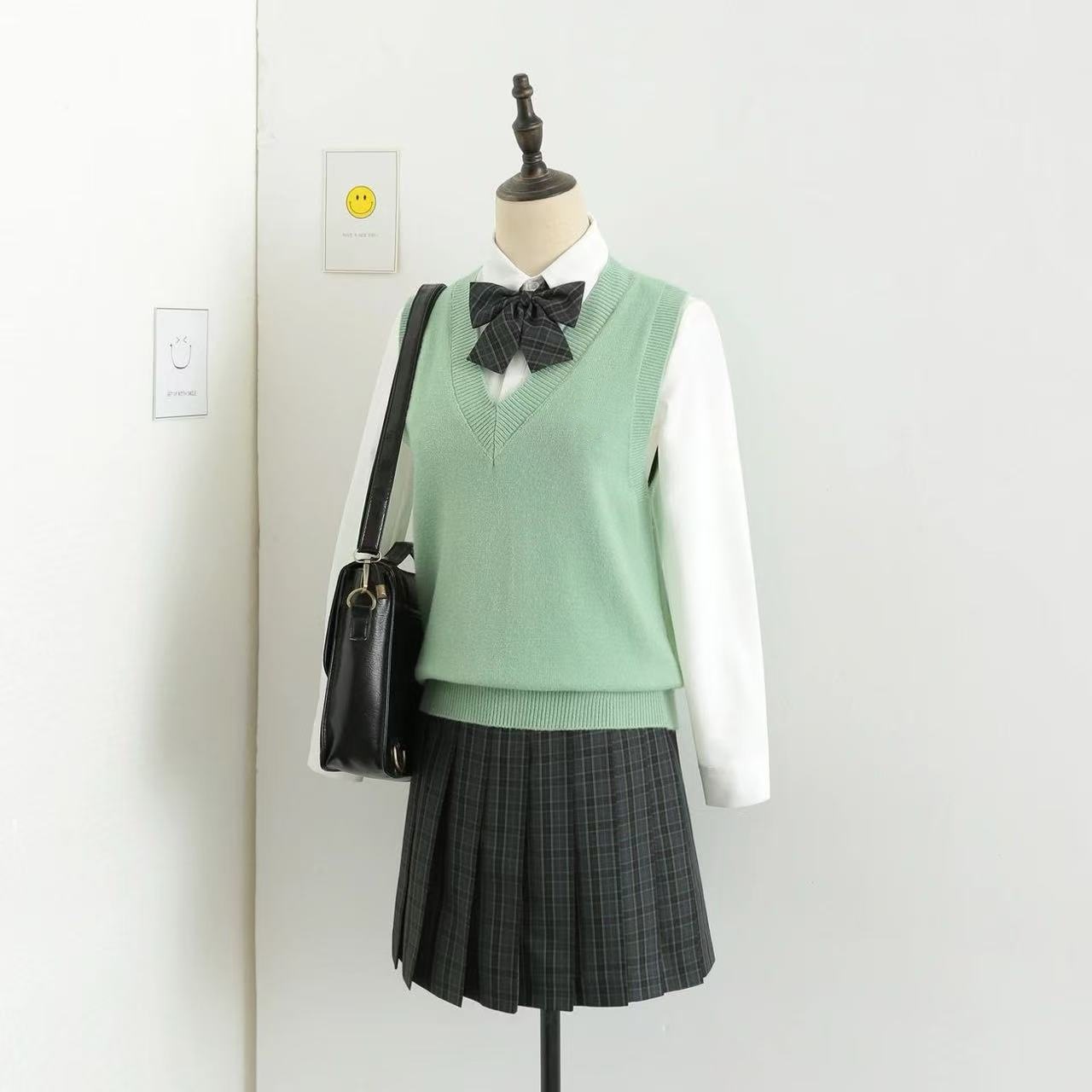 In-Stock Jk Uniform Pullover Vest Sweater Knitwear Sleeveless Layered Japanese College Style V-Neck Wholesale