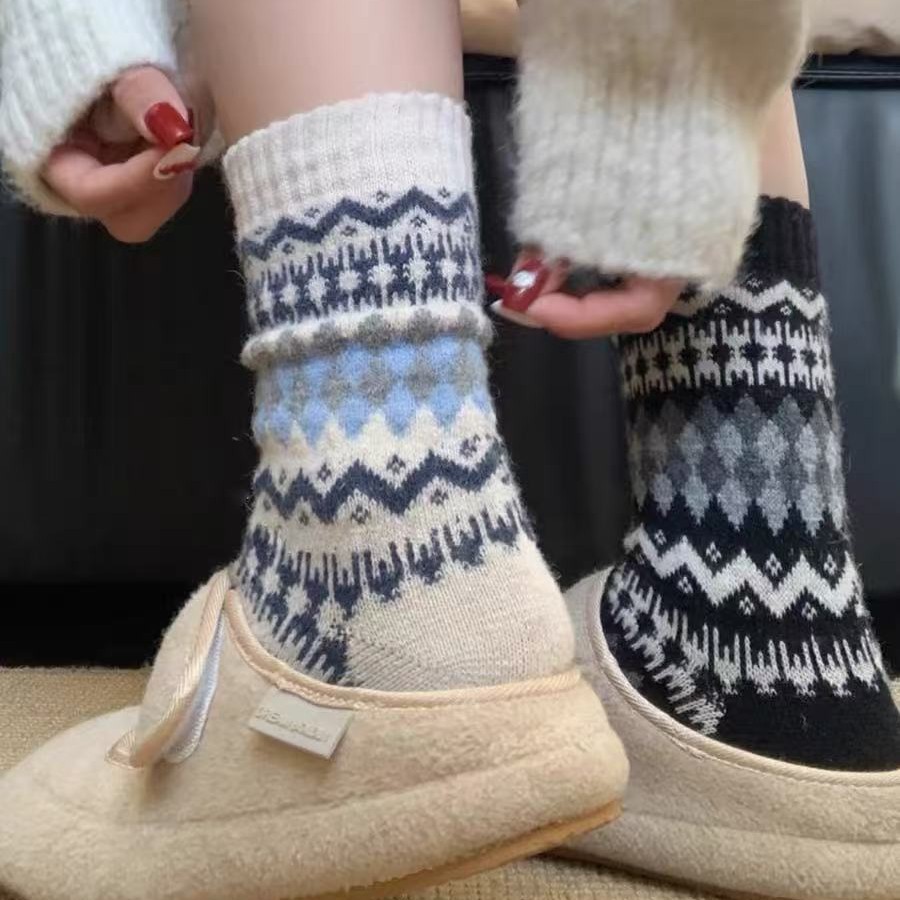 Women's Wool Socks for Autumn and Winter, Mid-Calf, Fleece-Lined, Thickened, Warm, Japanese Style, Solid Color, Thick Ribbed, Sweat-Absorbing, Slouchy Long Socks