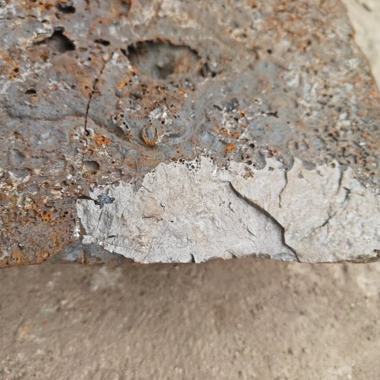 Spot White Iron, Special Bread Iron for Making Iron Flowers, Crispy and Easy to Break, Bar Cast Iron Block, Small and Good Color