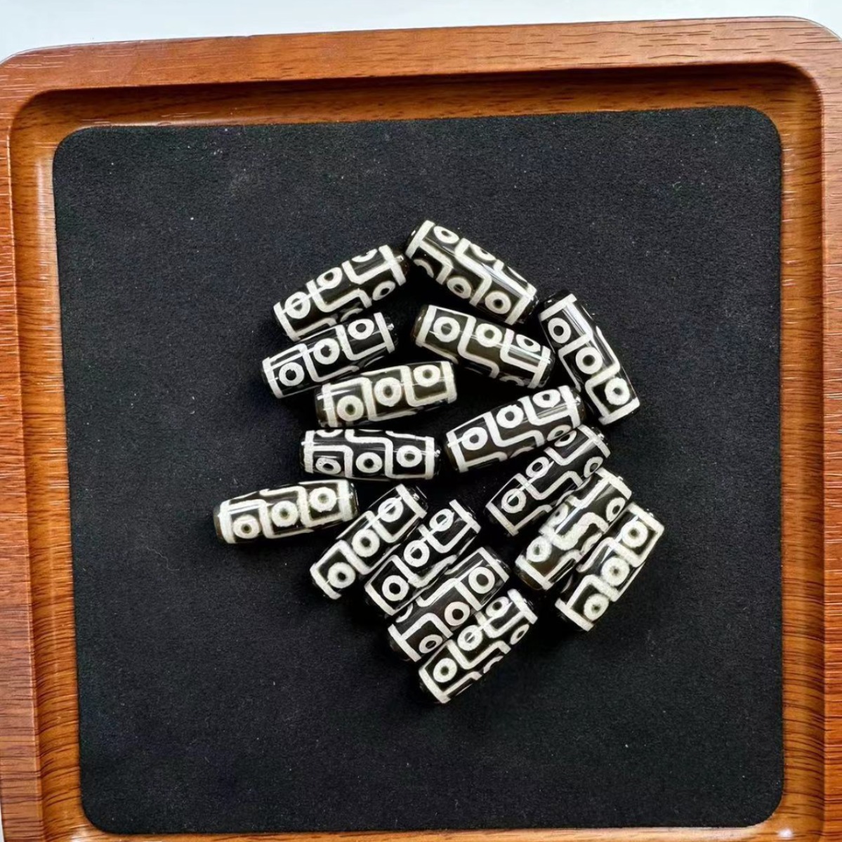 Оптовая натуральная агатовая бусина Тяньчжоу черно-белая с девятью глазами, аксессуары, рассыпные бусины, буддийские бусины, бодхи, полуфабрикаты