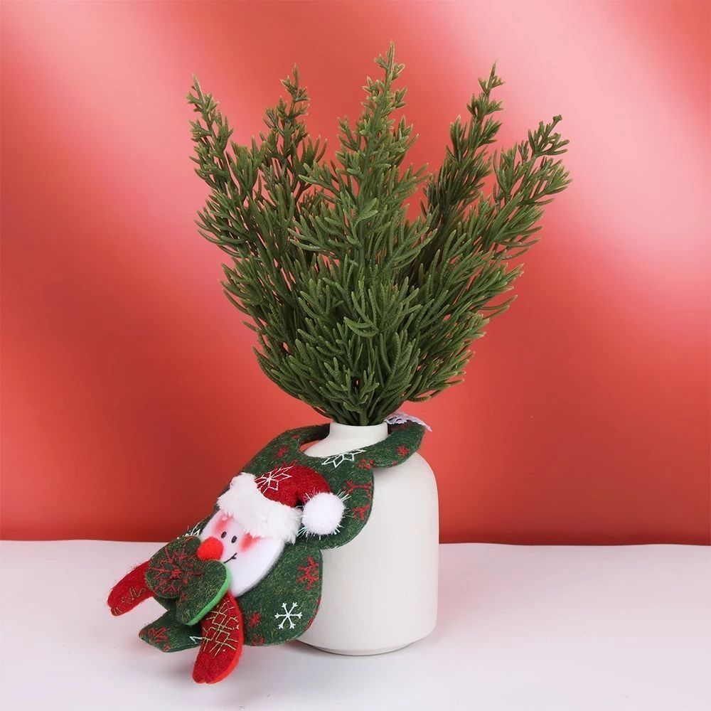 Artificial flower plant plastic pine needle artificial PE pine three-dimensional tower pine decoration accessories Christmas tree pendant