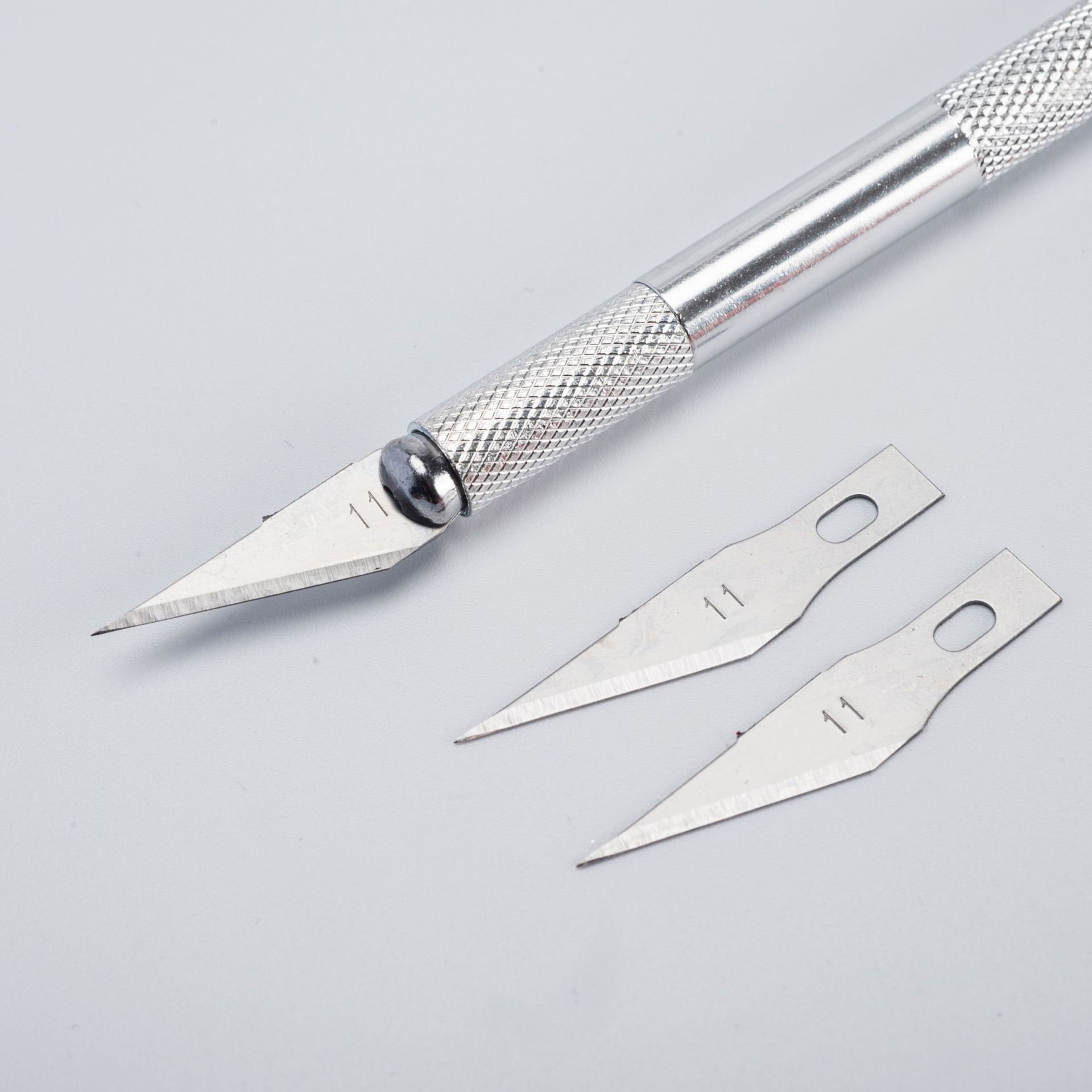 Manufacturer Customized Wholesale Engraving Blade Flat Head Oblique Head Model Blade Large Quantity and Excellent Price 5 Pieces Per Box Utility Blade