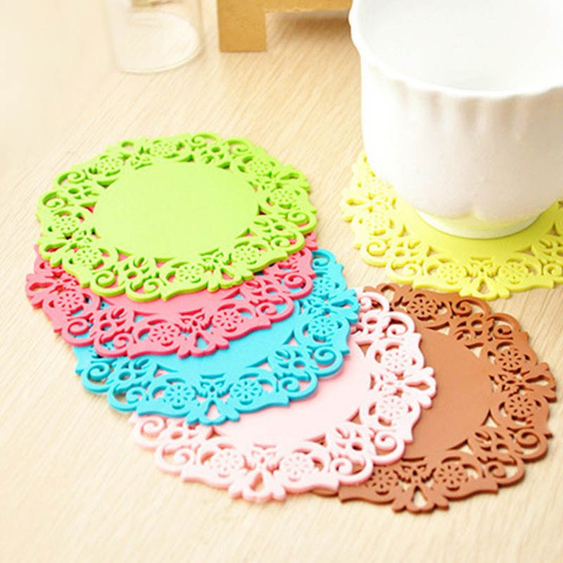 Creative Cut Out Pvc Tea Coaster Insulation Pad Water Cup Round Silicone Pad Candy Color Non-Slip Coffee Coaster