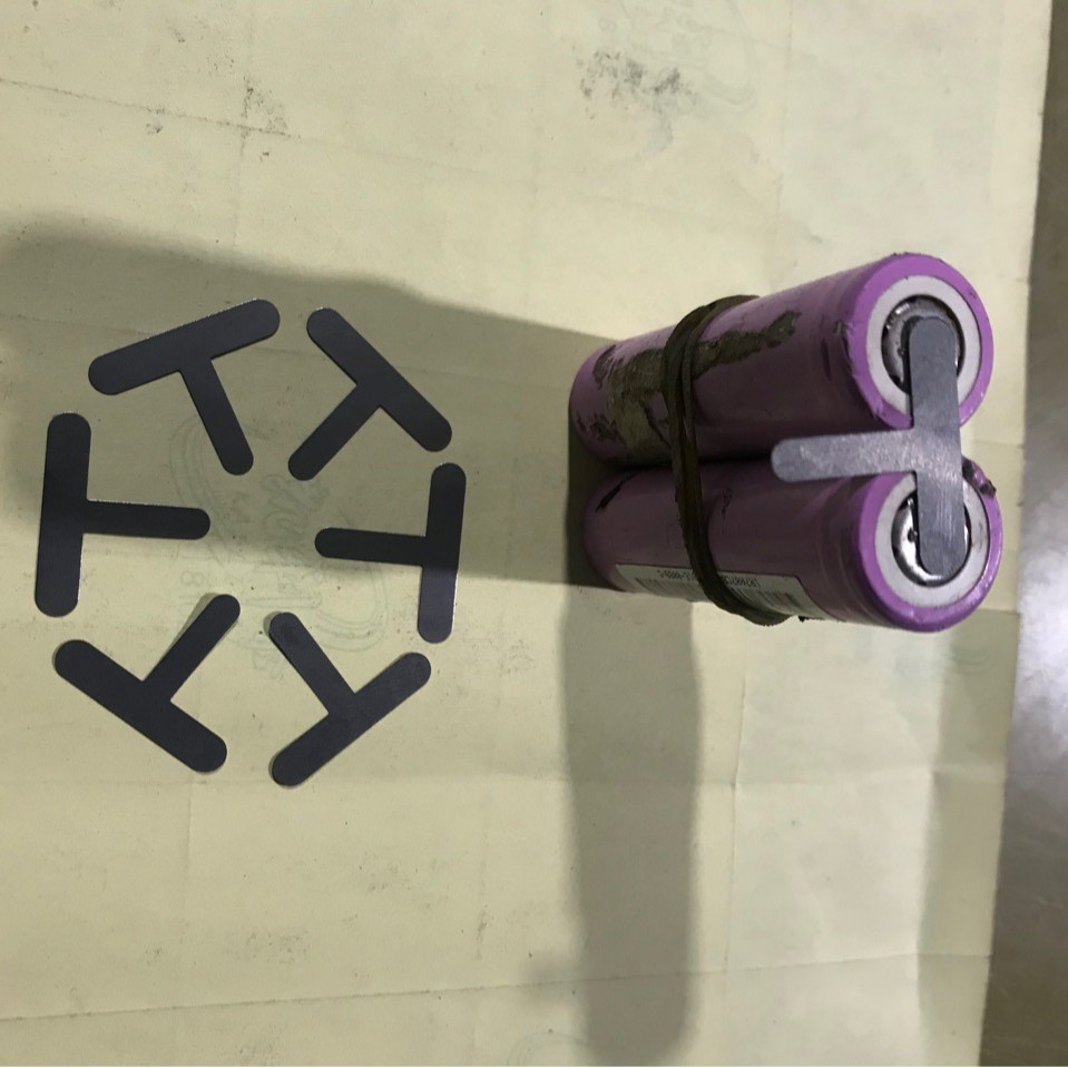 Т-образный никелевый лист 18650, никелированная стальная лента, 0.1мм толщиной, формованная сварочная пластина, высокая чистота, ультратонкая