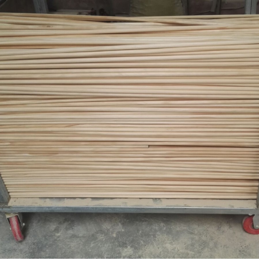 Cao County Shunyi large wholesale small stick furniture round stick pine stick stick stick size optional price concessions