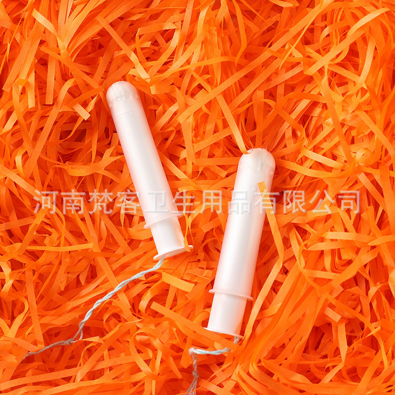 Tampon short catheter built-in cotton swab girl sanitary napkin pocket cylindrical cotton core
