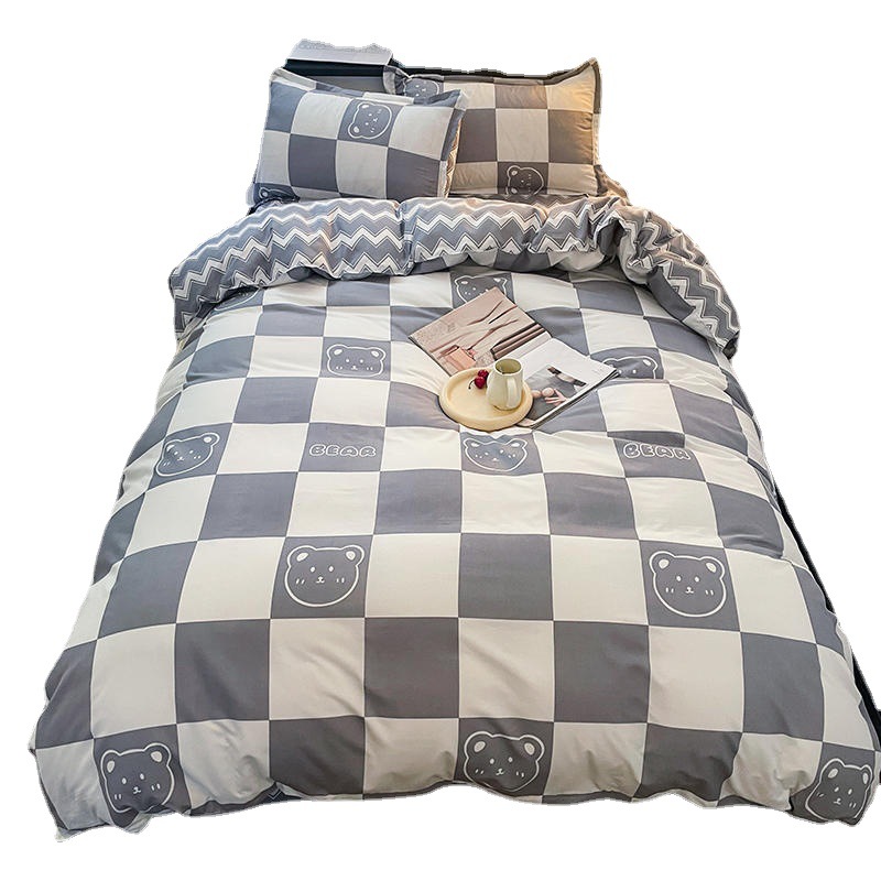 Foreign trade wash cotton Snoopy four-piece set bed hat Mickey men's and women's student dormitory three-piece set bedding wholesale