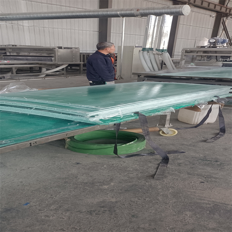 Frp/Pc Sunshine Tile Light Panel Transparent Water-Glossy White Roof Sunshade Blue Roof Carport Canopy Flame Retardant