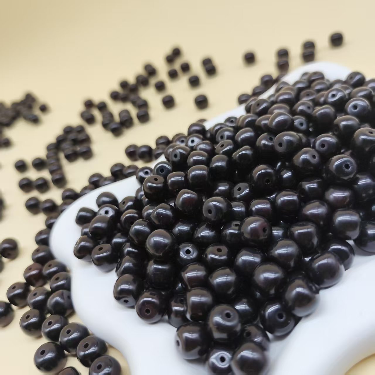 Manufacturer Wholesale Popular Ink Jade Heart Material Bodhi Root Buddha Beads Rosary Bracelet Wenwan Wrapped Around the Finger Soft DIY Loose Beads