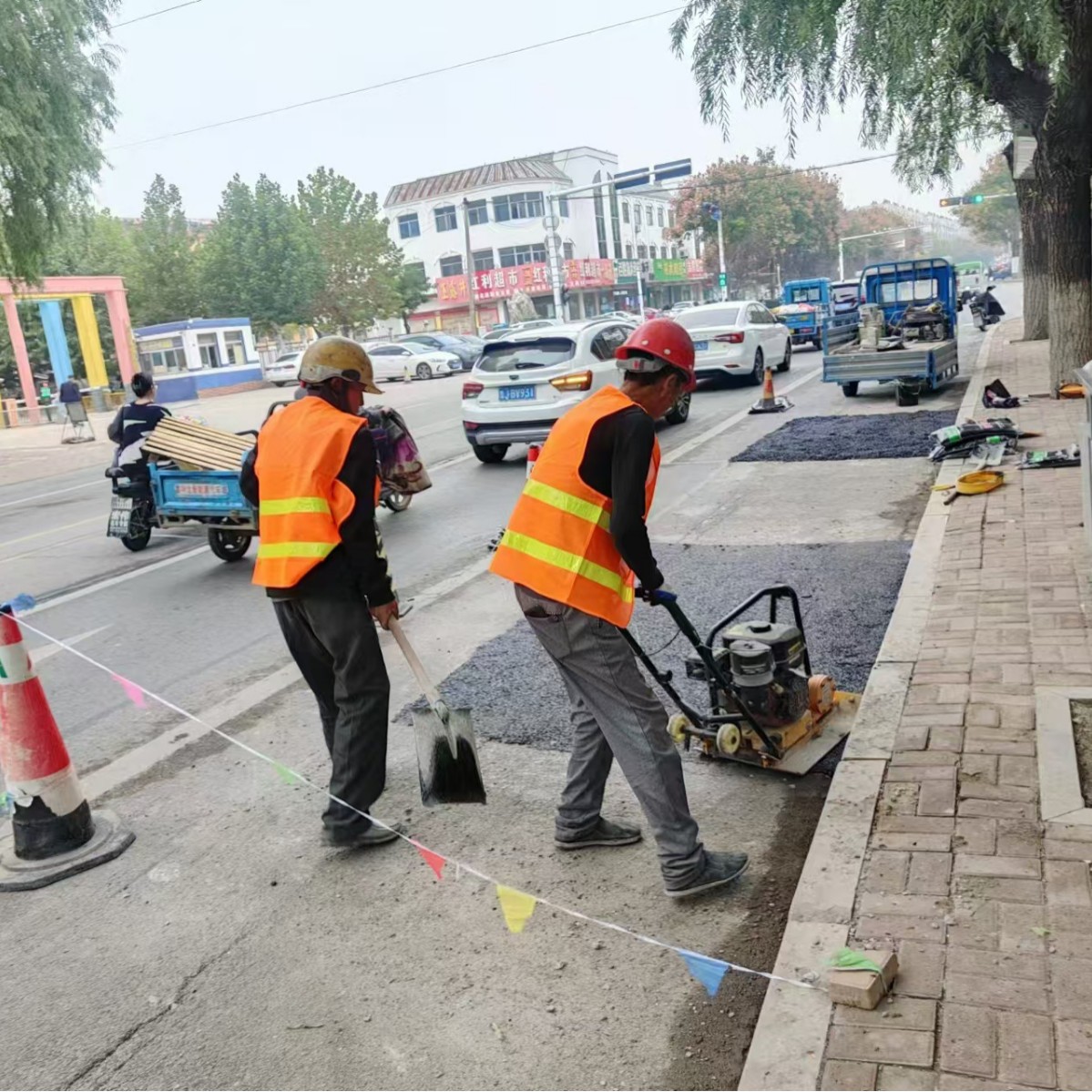 Asphalt Cold Patching Material Road Pothole Repair Pothole Pavement Repair Cement Road High-Strength Asphalt Patching Material