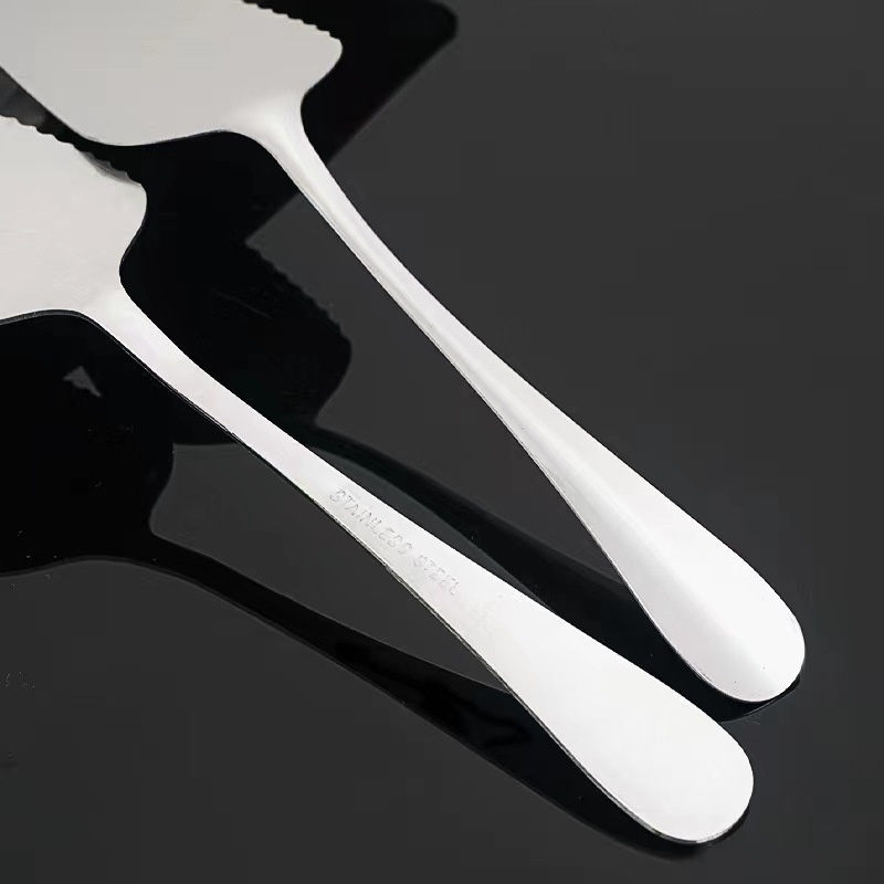 Stainless Steel Cake Shovel Birthday Dessert Knife Toothed Cheese Shovel Household Kitchen Triangle Pizza Shovel Knife Baking Tools