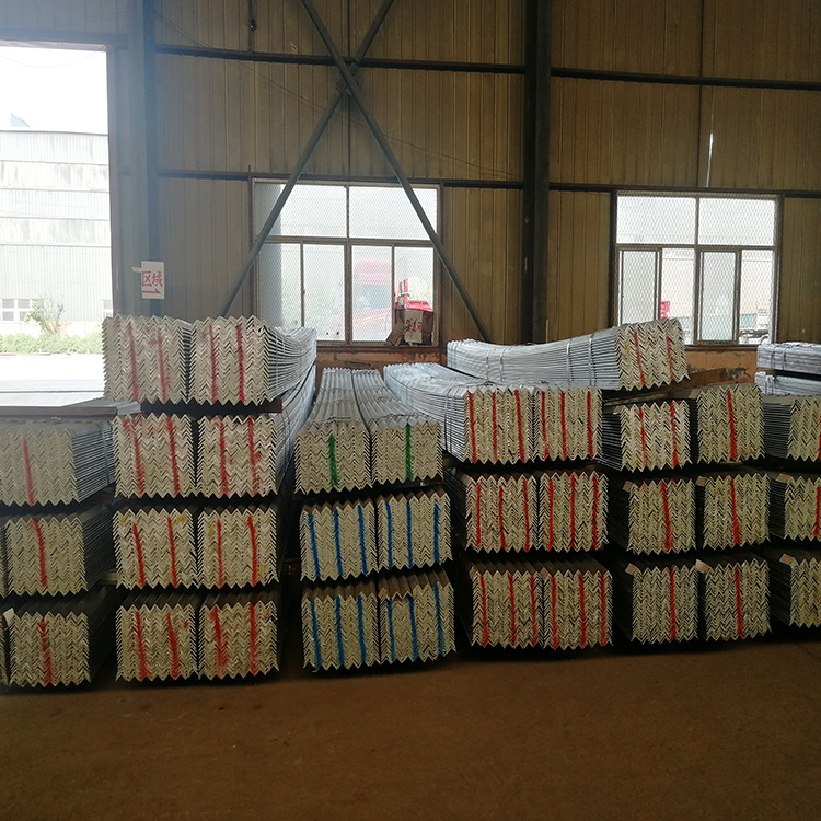 Galvanized Triangular Iron 40*4 Hot-Dip Galvanized Profile Manufacturer Angle Steel Bar Hot-Dip Galvanized Angle Steel Tianjin Hot-Rolled and Other Corner Steel