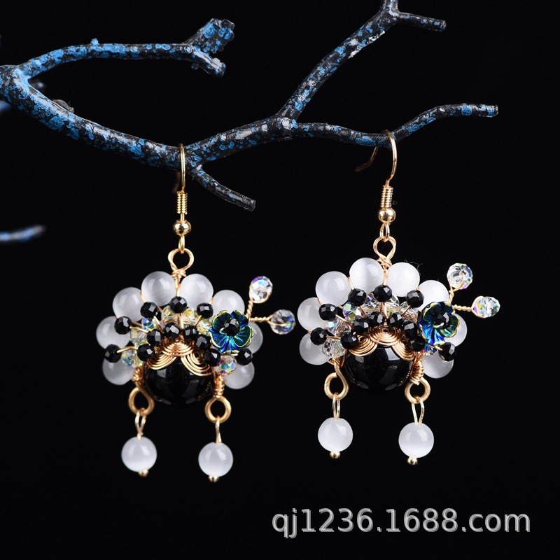 Sword Horse Dan Accessories Retro Tang Suit Hanfu Accessories Peking Opera Facial Face Hua Dan Earrings Cat's Eye Jewelry Bride Antique