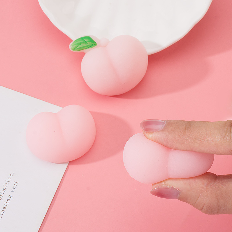 Kneadle Xiaoxin Butt Peach Soft Glue Decompression Handy Gadget Cute Butt Peach Mobile Phone Case Small Accessories