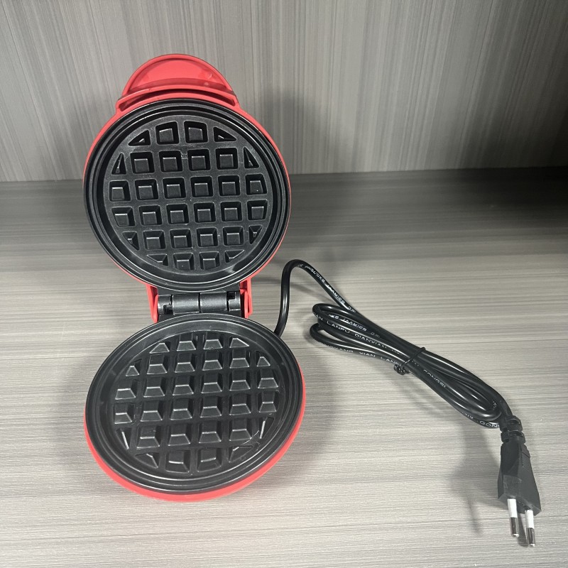 Love Waffle Machine Home Bread Machine Pancake Machine Mini Baking Cake Waffle Machine Sandwich Breakfast Machine