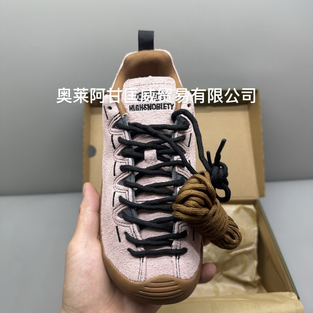 Cohen Suede Leather Keen Four-Season Outdoor Shoes Camping Style Casual Non-Slip Hiking Shoes Women's Hiking Shoes Men's Pure Original Couple