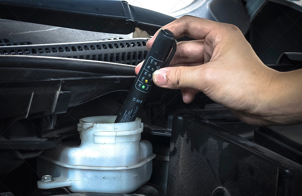 Car Brake Oil Test Pen/brake Fluid Diagnostic Detector DOT3/4/5.1 Test Detection Pen Tester