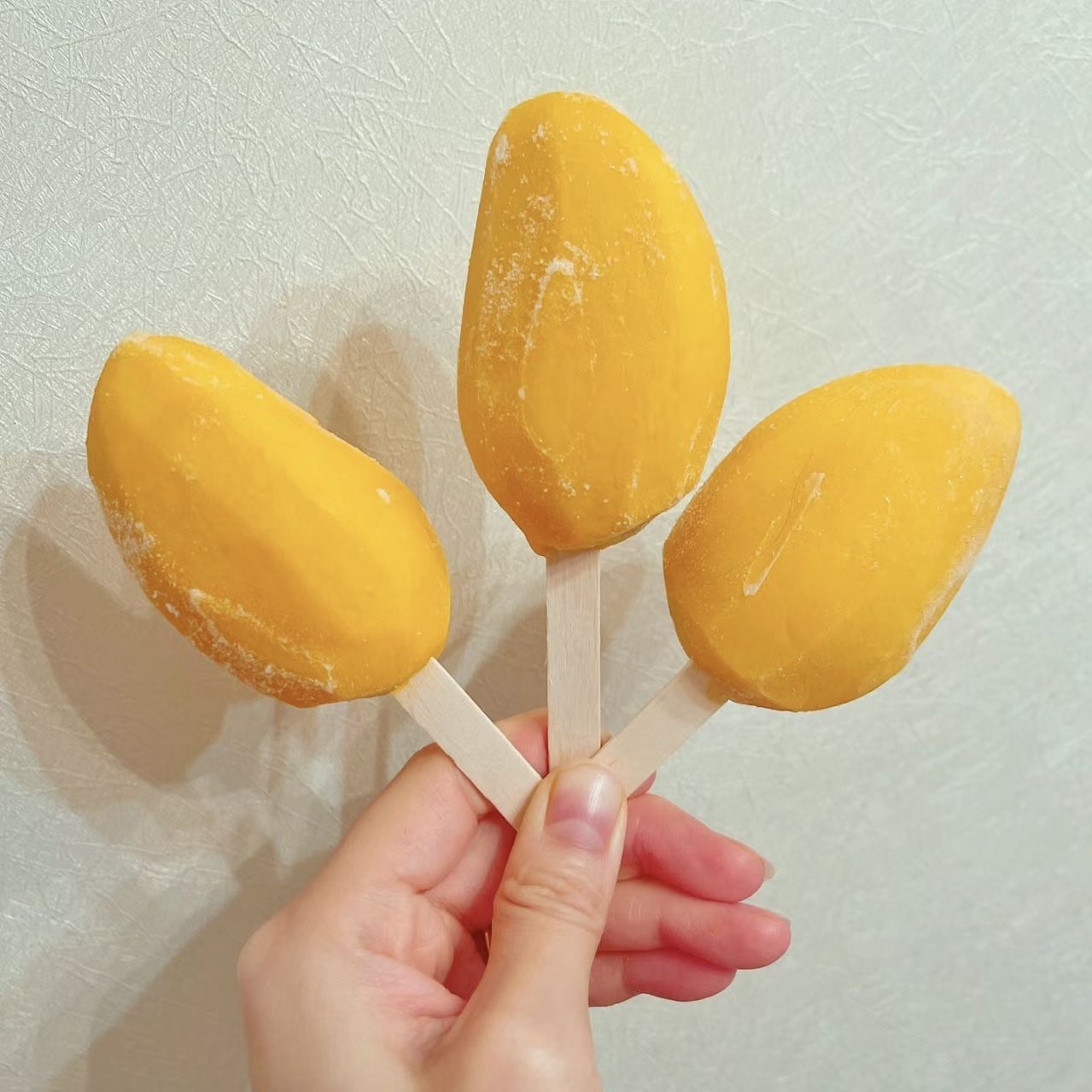 Frozen Small Taman Mango Ice Cream 0 Added Mango Fruit Ice Cream Wholesale Whole Mango Popsicle Bag