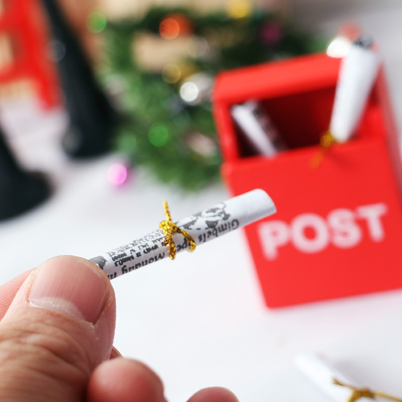 1:12 dollhouse dollhouse Mini bundle of newspapers miniature furniture scene ornaments