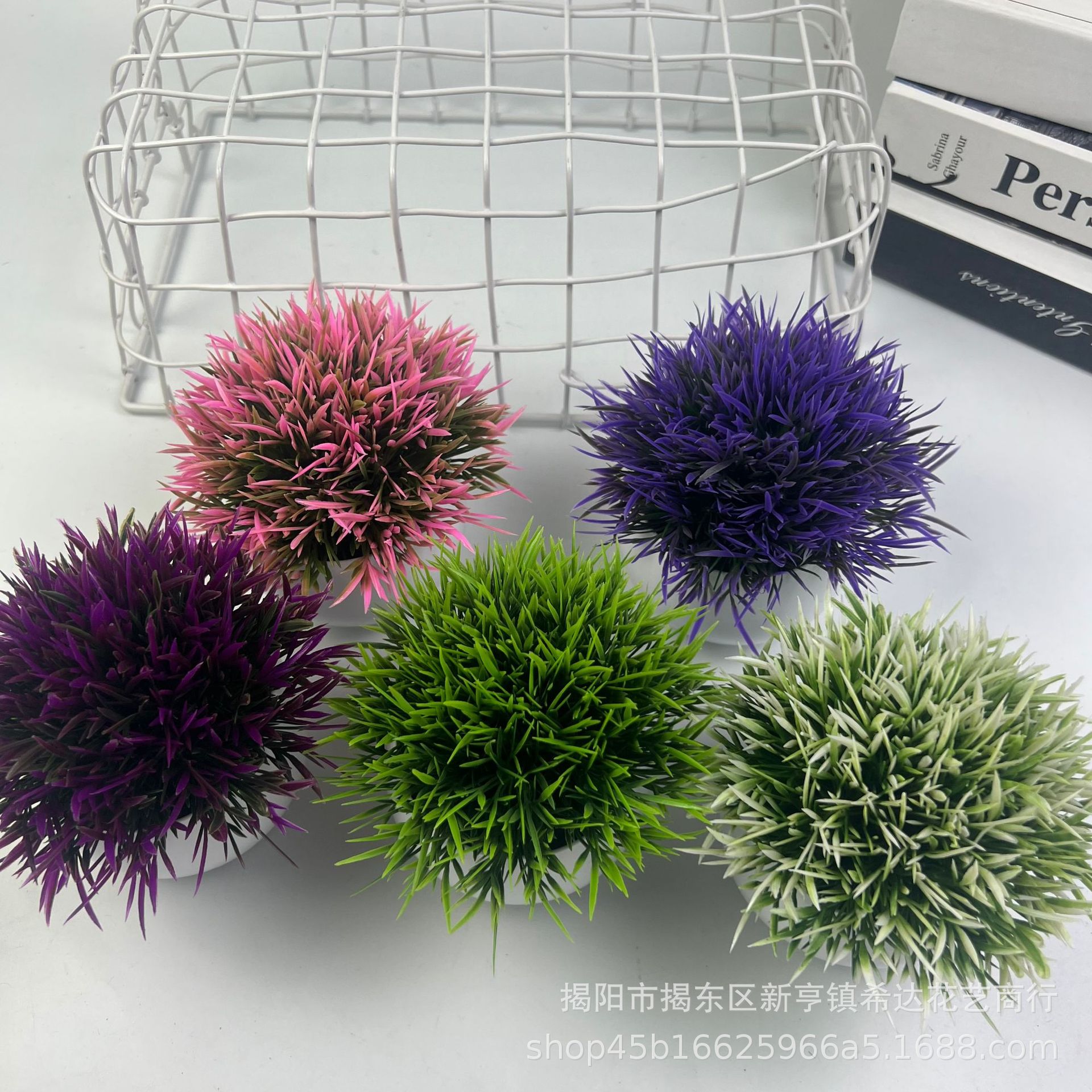 Artificial Simulated Green Plants, Semi-Circular Green Plants, Small Potted Plants, Suitable for Home Furnishings, Semi-Circular Combinations