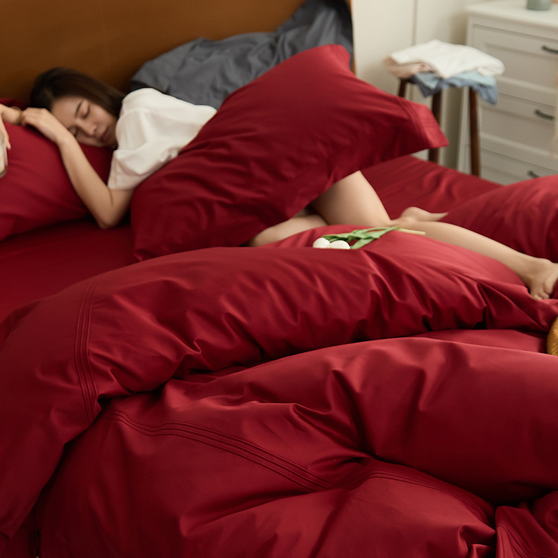 High-grade wedding red four-piece cotton naked sleeping bed sheet Xinjiang long-staple cotton quilt cover 1.8 fitted sheet wedding