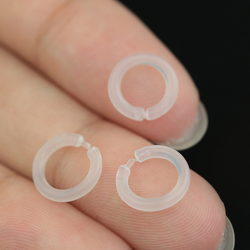 Invisible ear bone ring female invisible anti-blocking transparent nose ring lip nail lip ring personality simple round ear stud ear bone ring female