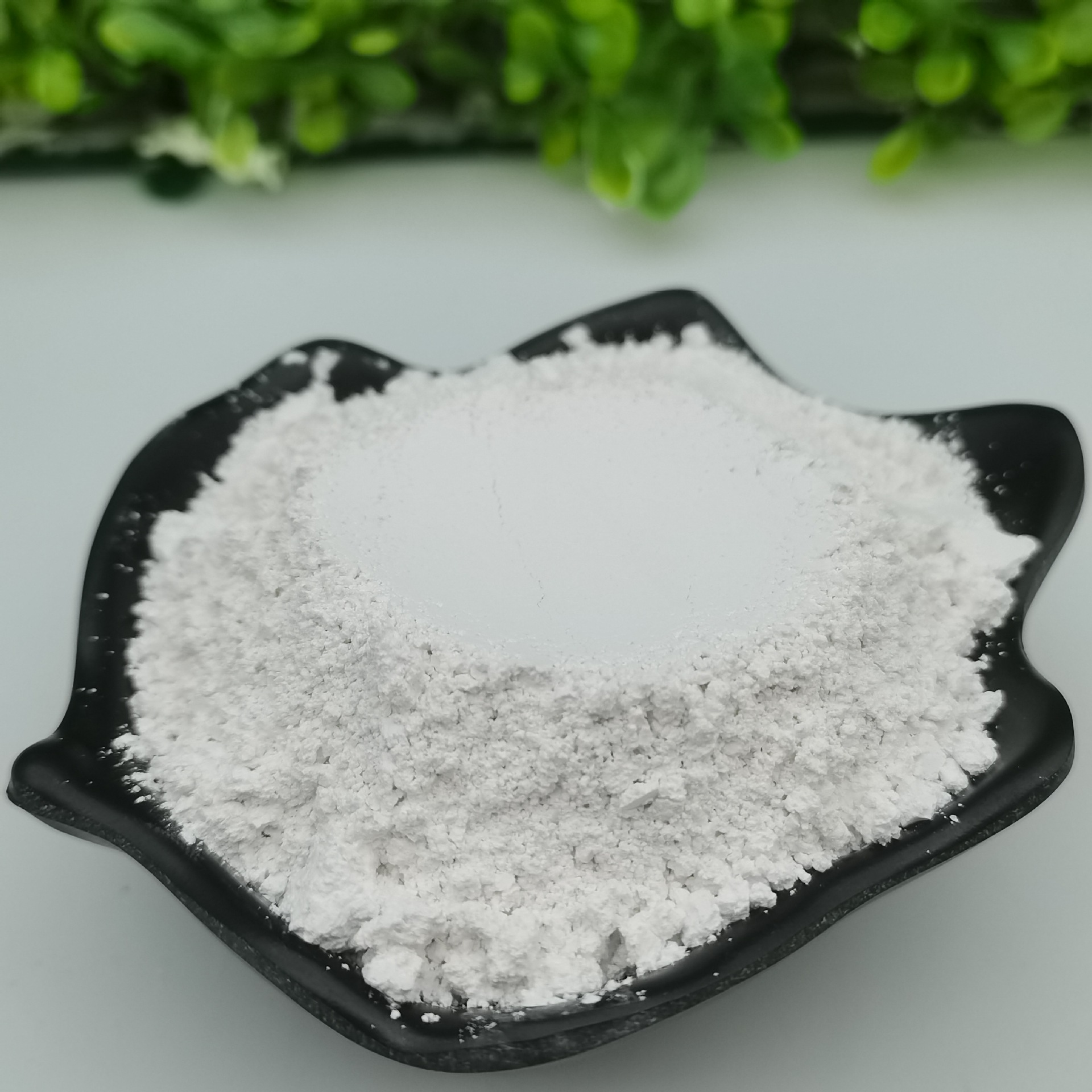 White Graphite Powder Is Available from Stock. Graphite Powder for Conductivity. Graphite for Heat Conductivity. White Conductive Powder