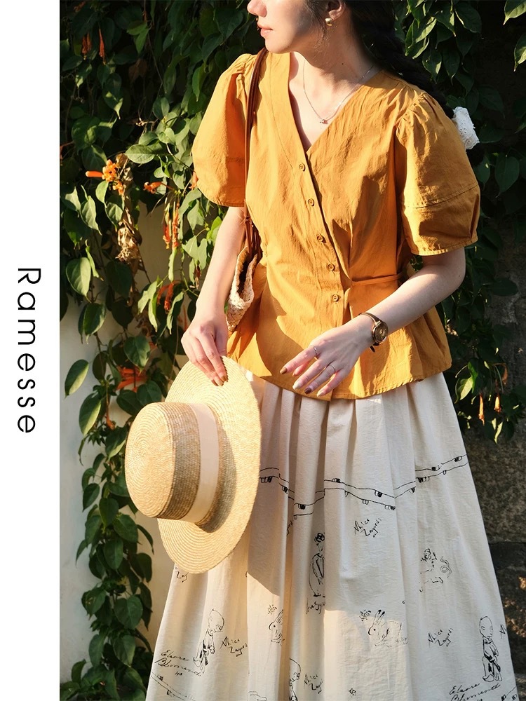 Ramesse | Tess apricot of the D'Urbervilles Retro Hand-painted Graffiti Loose Waist Umbrella Skirt Skirt