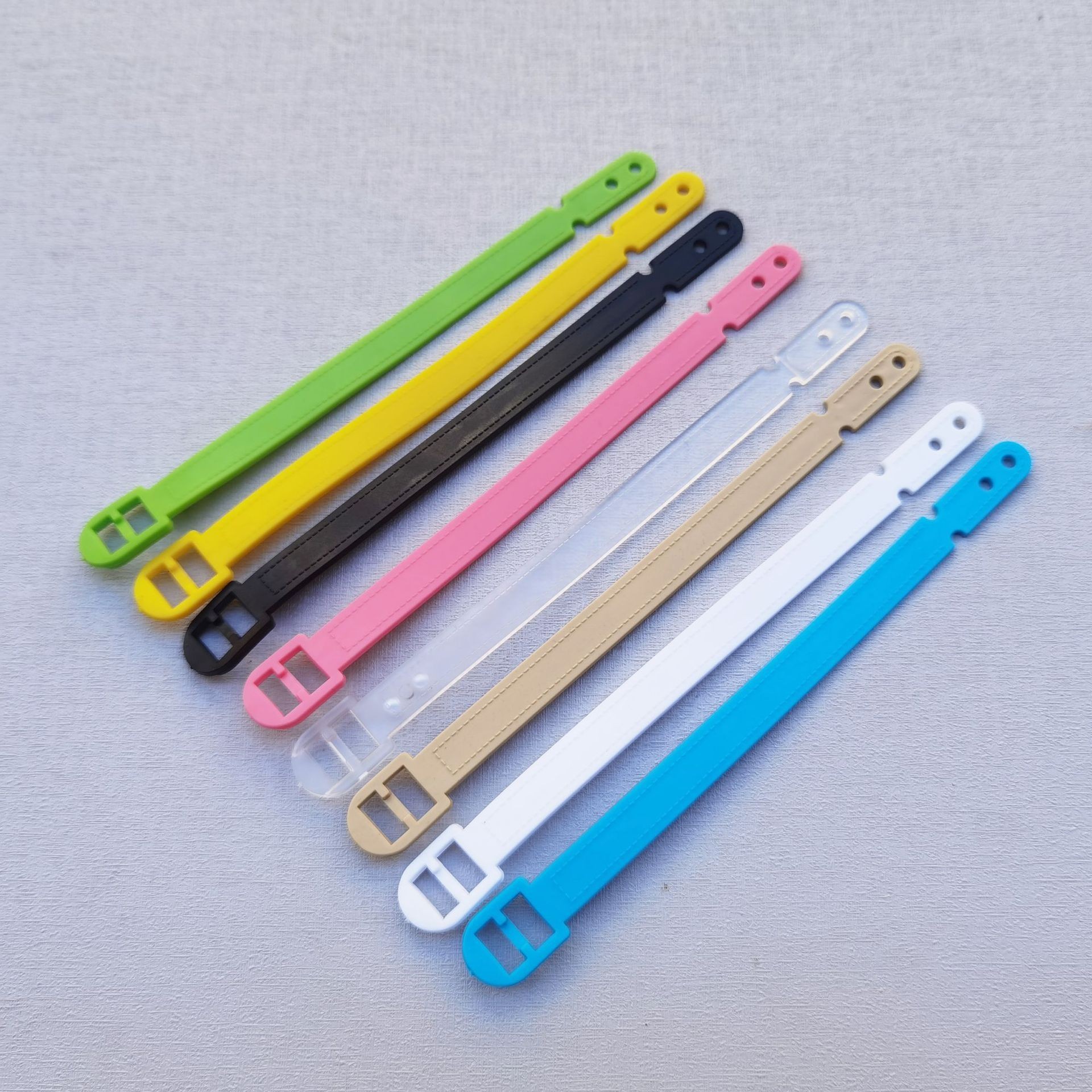 Оптовая продажа, пластиковый ремешок для бирки на багаж, ПВХ, цветной