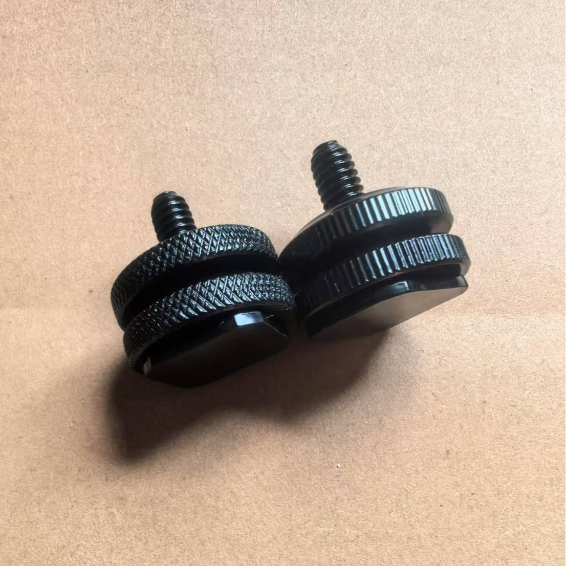 Metal Hot Shoe Socket 1/4 Double Layer Hot Shoe Screw Mobile Phone Clip Hot Shoe Camera Double Layer Hot Shoe Screw