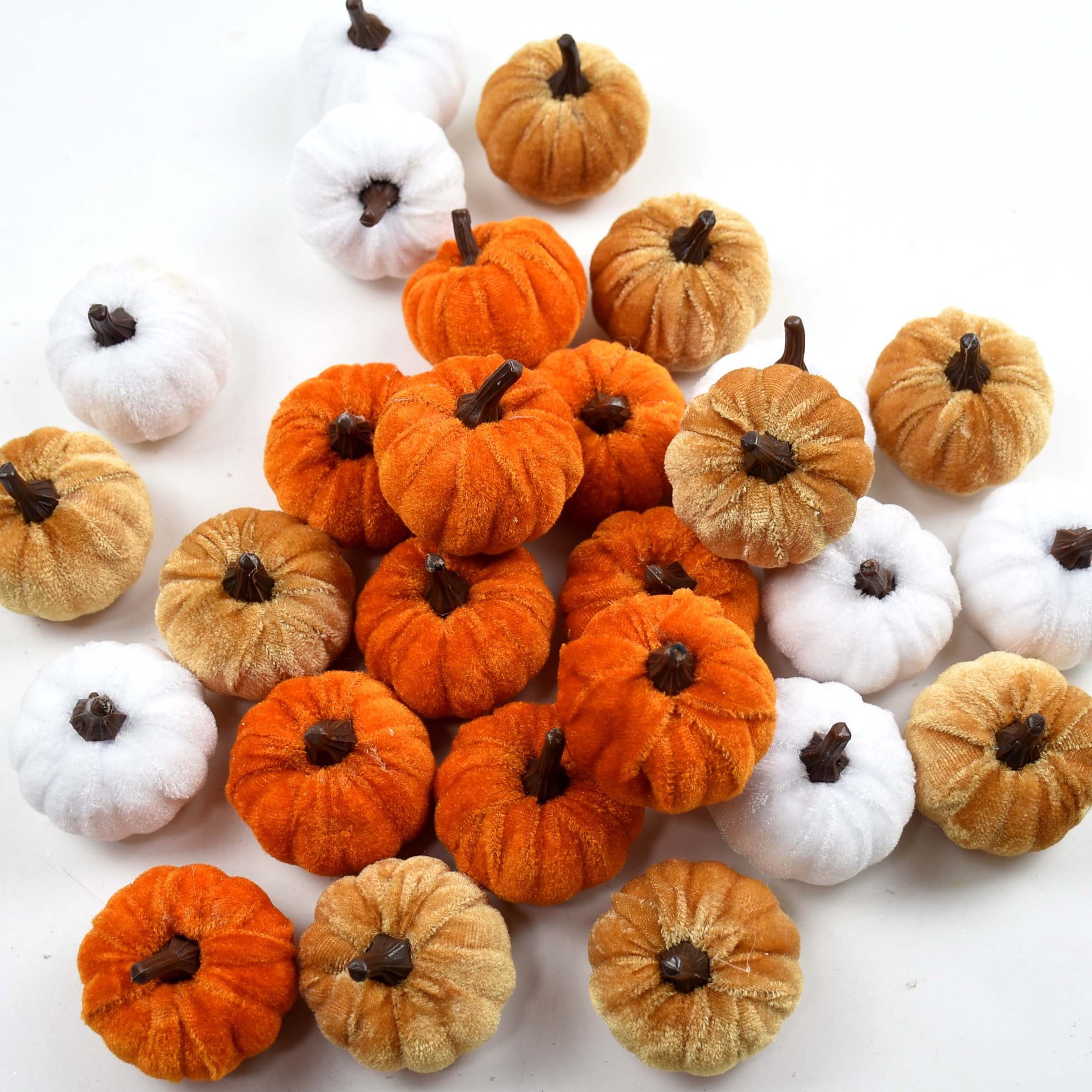 In-Stock Autumn Faux Pumpkins for Thanksgiving Decoration, Artificial Foam Velvet Harvest Festival Tabletop Ornaments, Hot-Selling Cross-Border Items