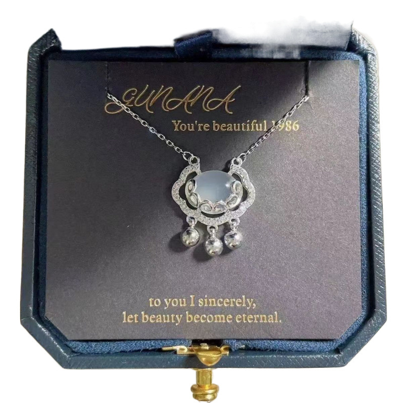 Laurel Goddess Wheat Ear Necklace Women's Light Luxury Niche Water Drops for Best Friend's birthday Moon Osmanthus