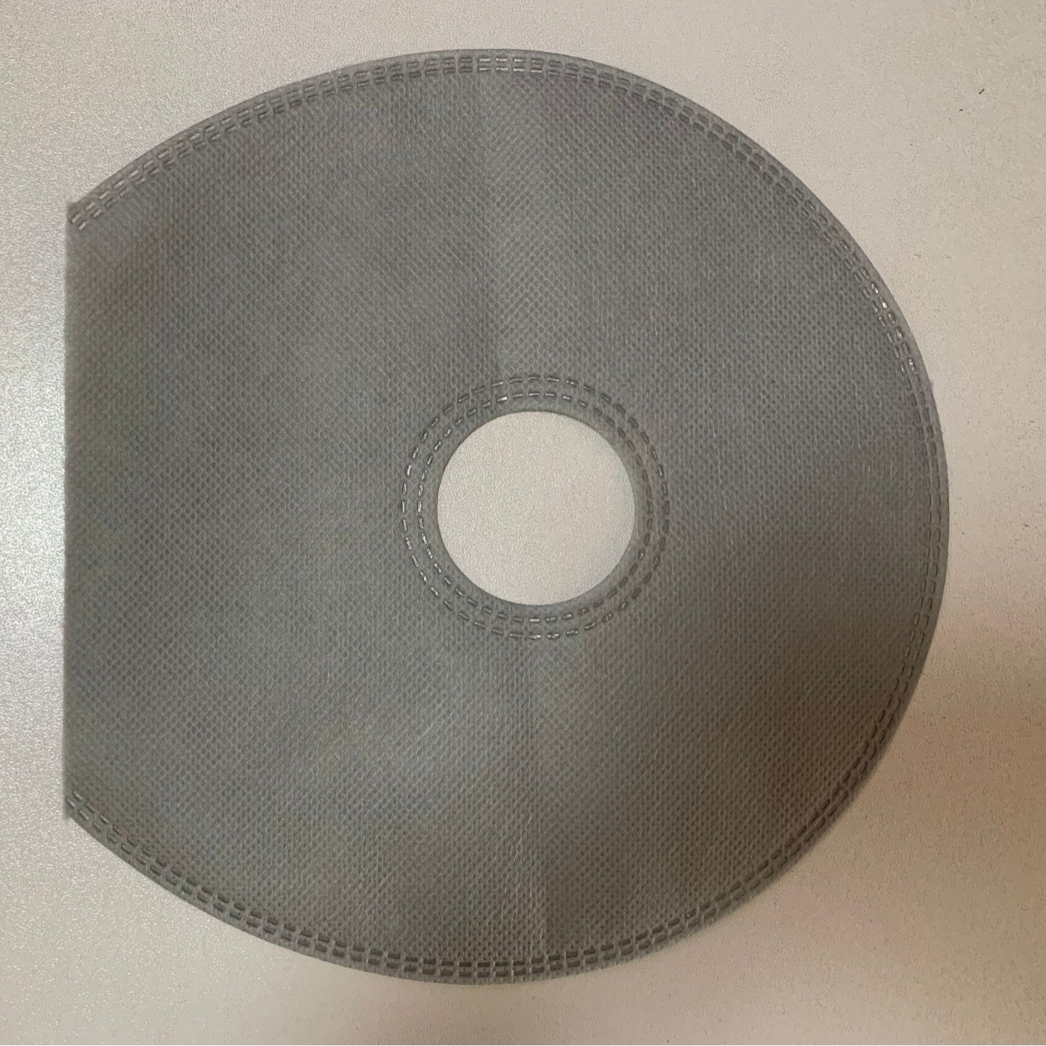 Chinese medicine mirabilite powder for withdrawal of milk and external application of round non-woven bag