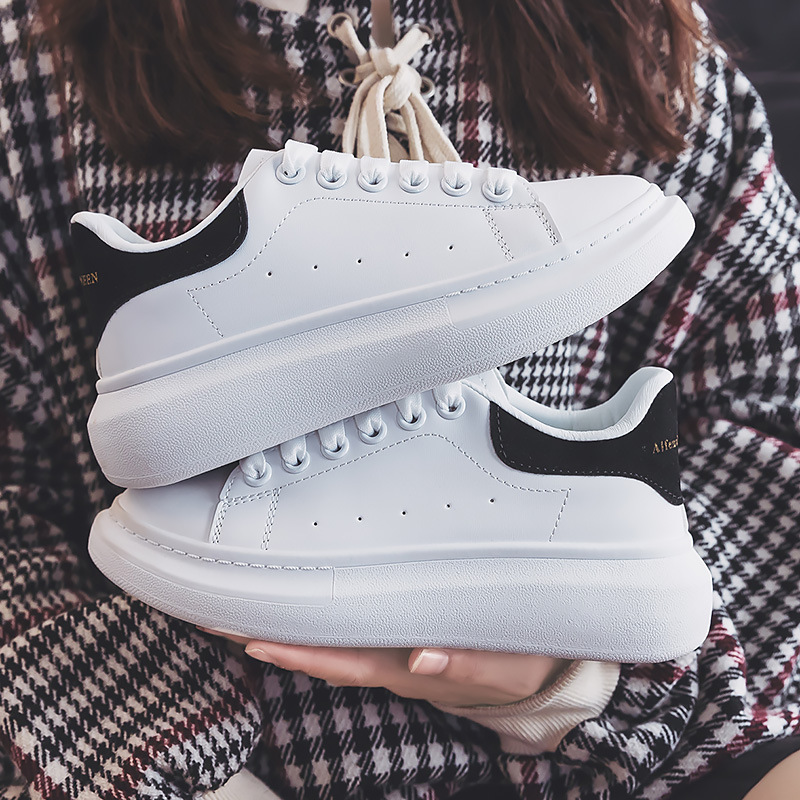 McQueen white shoes women's thick-soled Spring and Autumn New height increasing daddy shoes Net red trendy ins trendy casual sports shoes