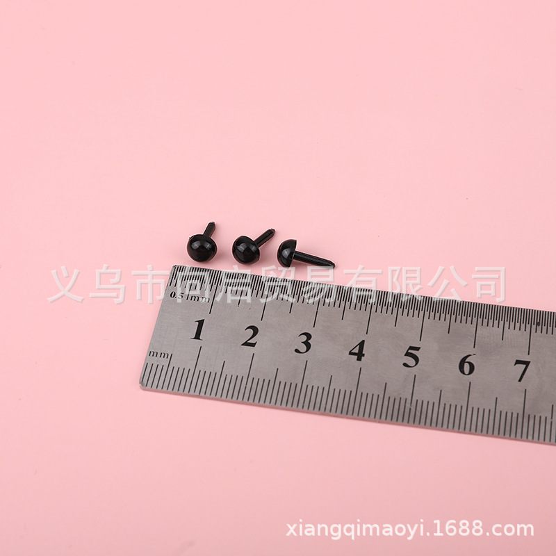 A large supply of wholesale poking black bean eye handmade doll pendant straight rod eye with diy black bean eye